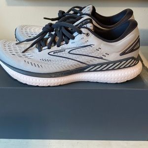 BROOKS RUNNING Glycerin GTS